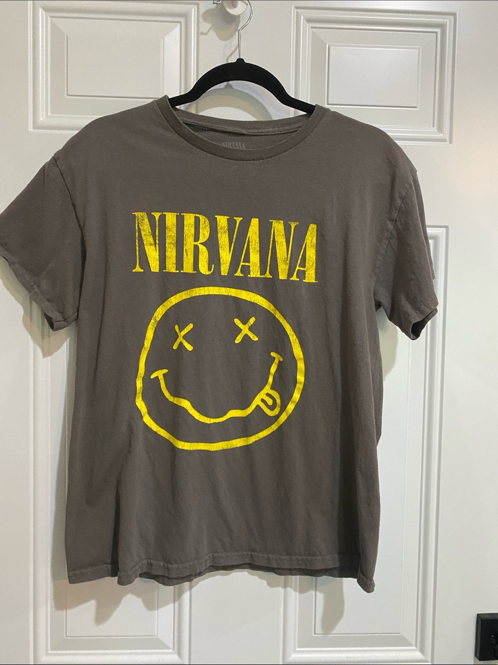 NIRVANA Short-Sleeve Tee in Gray with Yellow Graphic